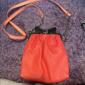 Jessica Simpson crossbody